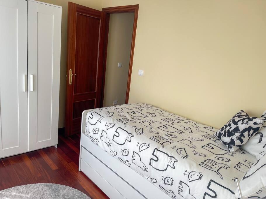 El Apartamento De Adriana En Torrelavega. 外观 照片